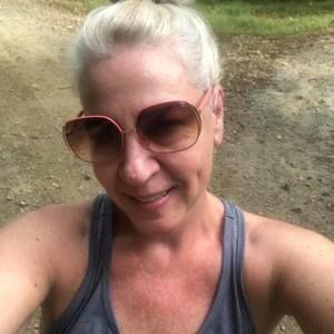 Meet your Posher, Christy